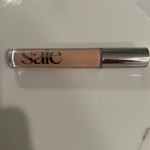 Saie Hydrabeam Concealer in HB TWO